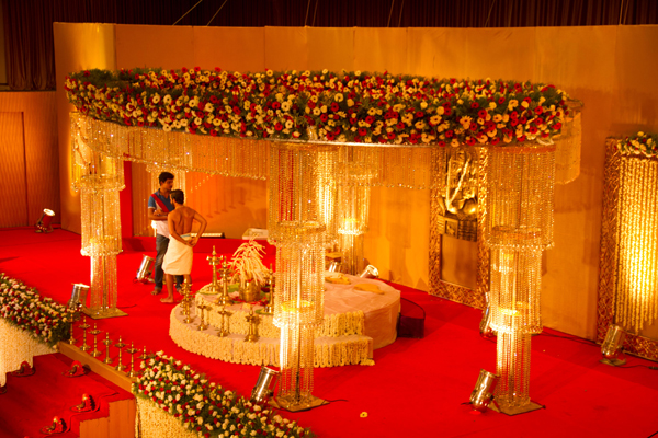 crystal hindu wedding event planner stage alappuzha alleppey kerala india.jpg